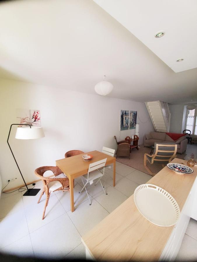 לה רושל La Maison De Ville 76M2 Avec Terrasse De 22M2 מראה חיצוני תמונה