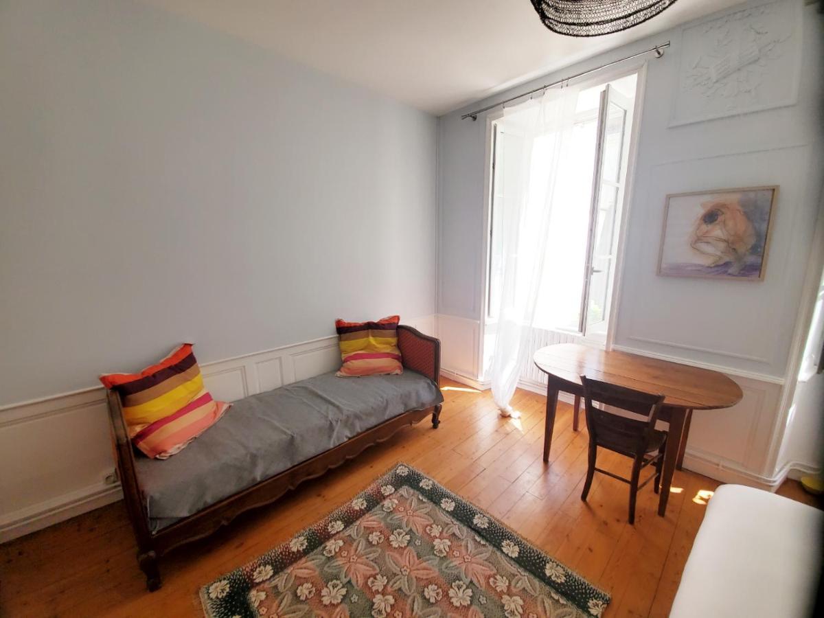 לה רושל La Maison De Ville 76M2 Avec Terrasse De 22M2 מראה חיצוני תמונה