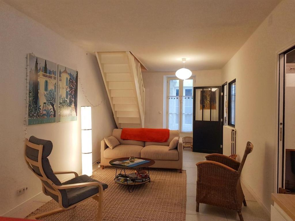 לה רושל La Maison De Ville 76M2 Avec Terrasse De 22M2 מראה חיצוני תמונה